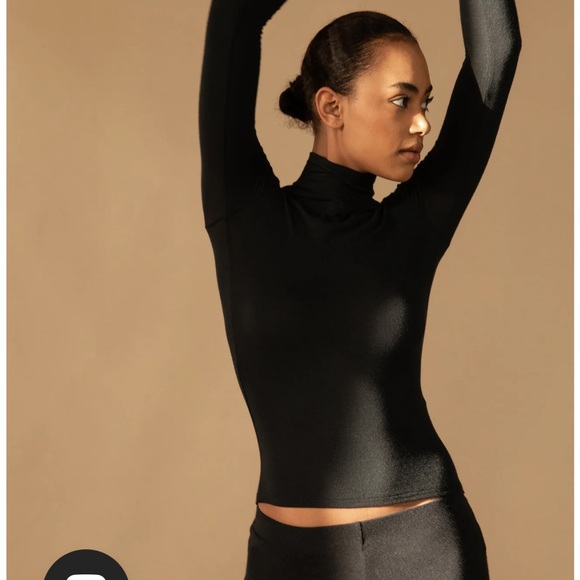 OAK + FORT Tops - OAK + FORT Elegant Black Long Sleeve Top